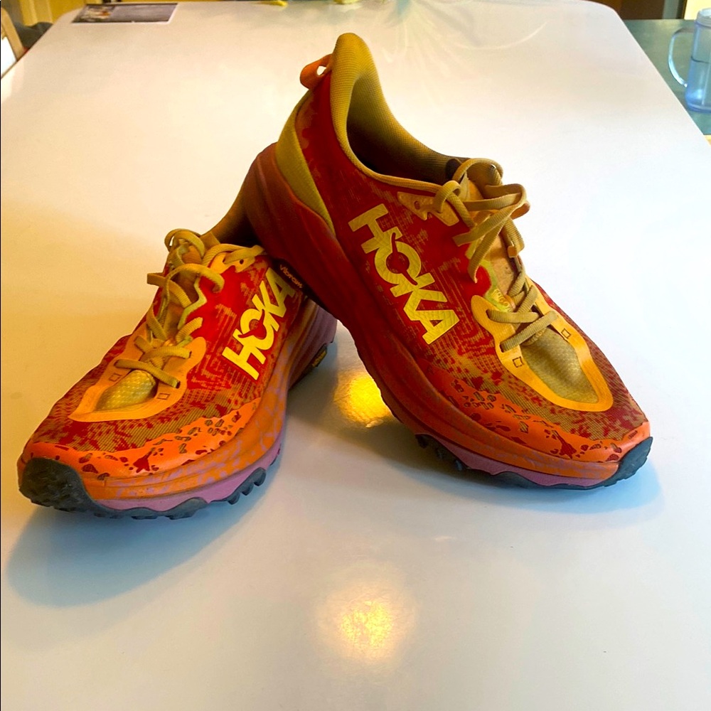 HOKA SPEEDGOAT6